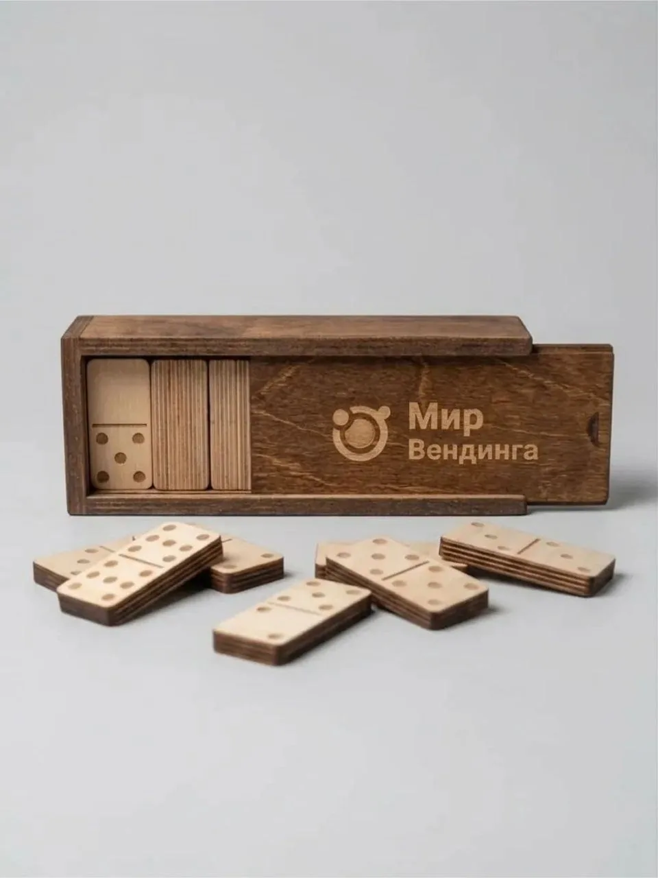 Домино в деревянном коробе с логотипом — Wood Kubik